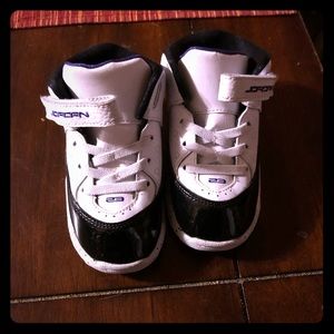 Jordan kid shoes